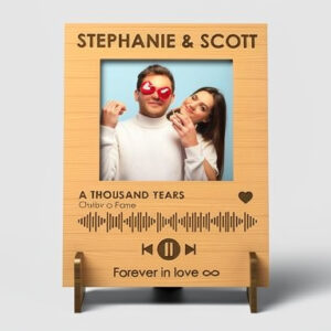 Cadre photo en bois personnalisé – Prénom & musique